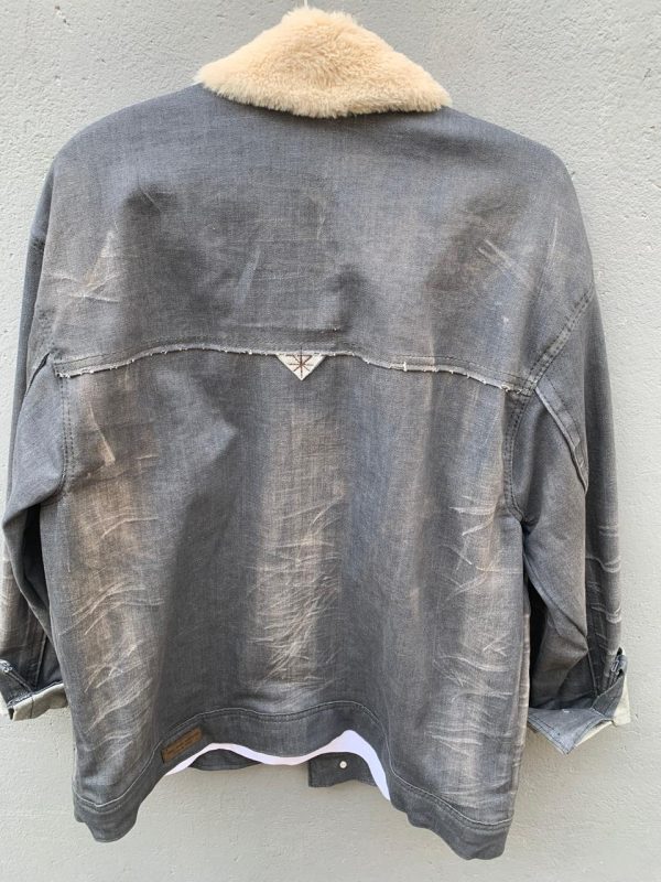 Fur Collar Denim Jacket - Image 4